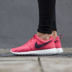 Nike Roshe One 'Sea Coral
